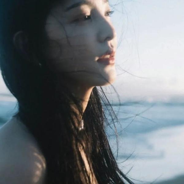 妖媚女姬