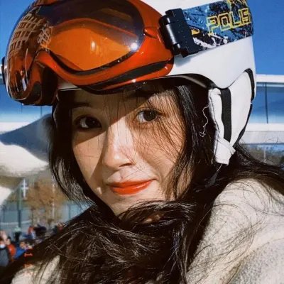 愤世嫉俗者、老鼠和拳头